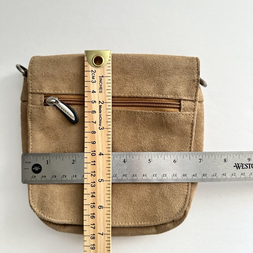 Travelon Unisex Anti-theft Crossbody Bag Beige Faux Suede Pockets - Picture 12 of 12